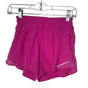 Lululemon Sonic Pink High Rise 4” Hotty Hot Shorts. Size 6.